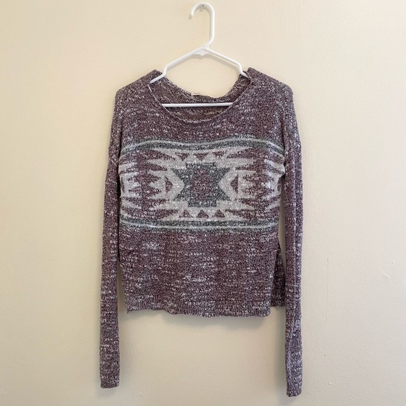 Hollister Sweater - Picture 1 of 1